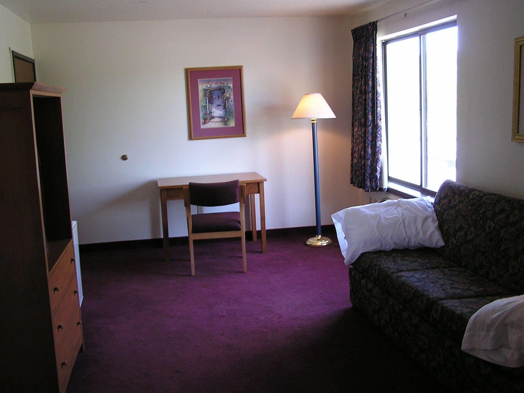 Super 8 By Wyndham Wisconsin Dells Hotell Exteriör bild